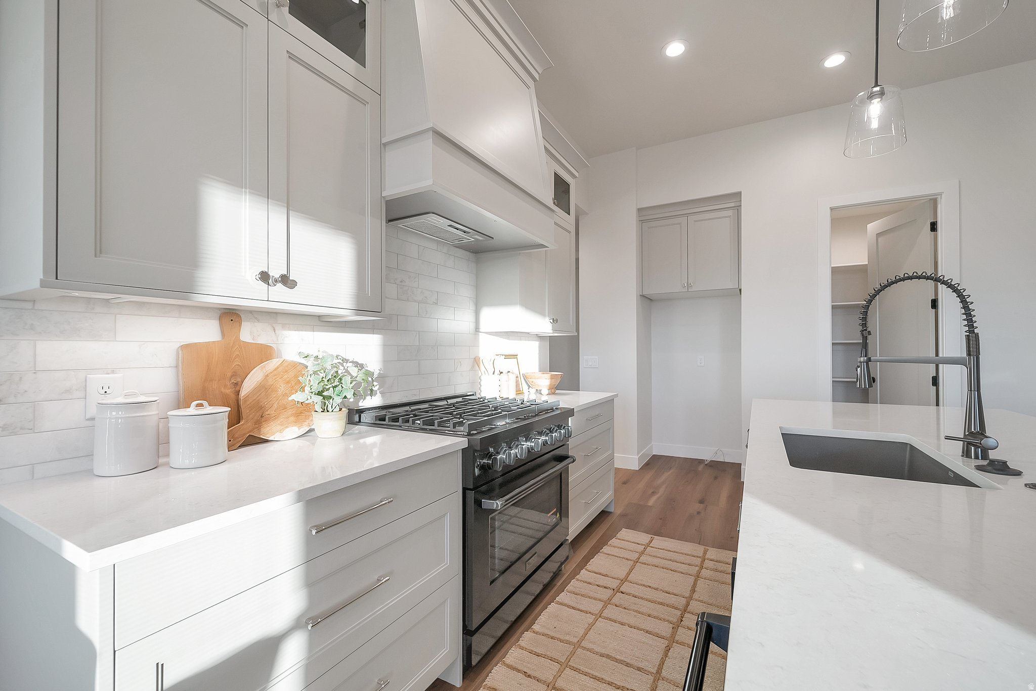 BLOSSOM HILL - Residential