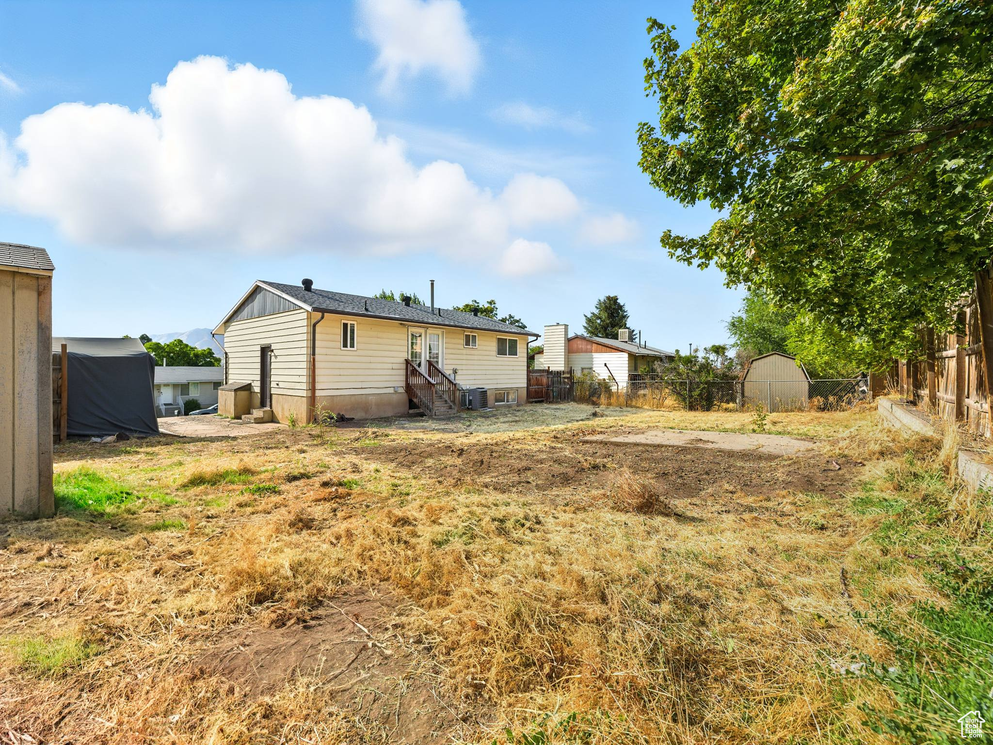 CHERRY ORCHARD - Residential