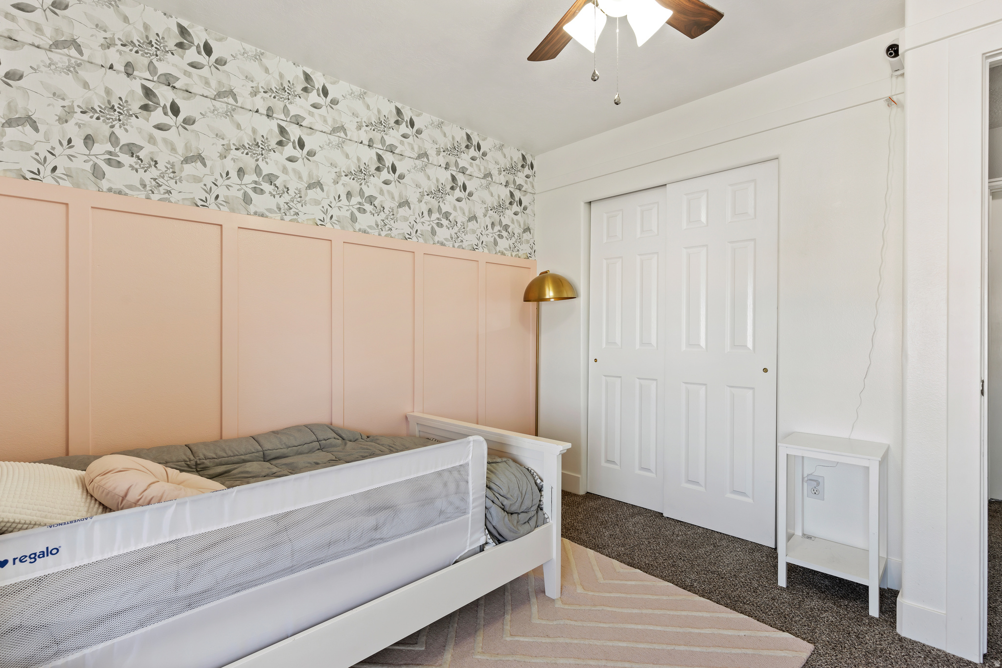 SNOWBERRY - Residential