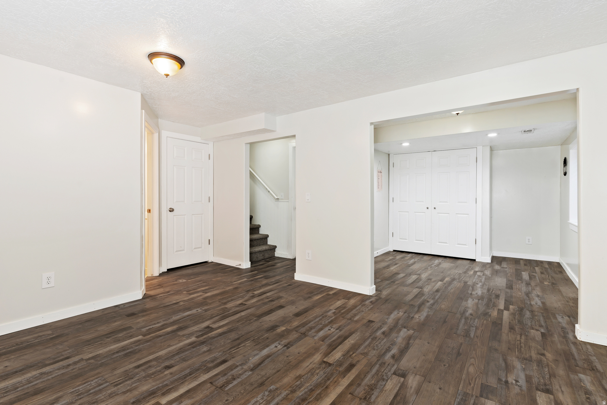 SNOWBERRY - Residential