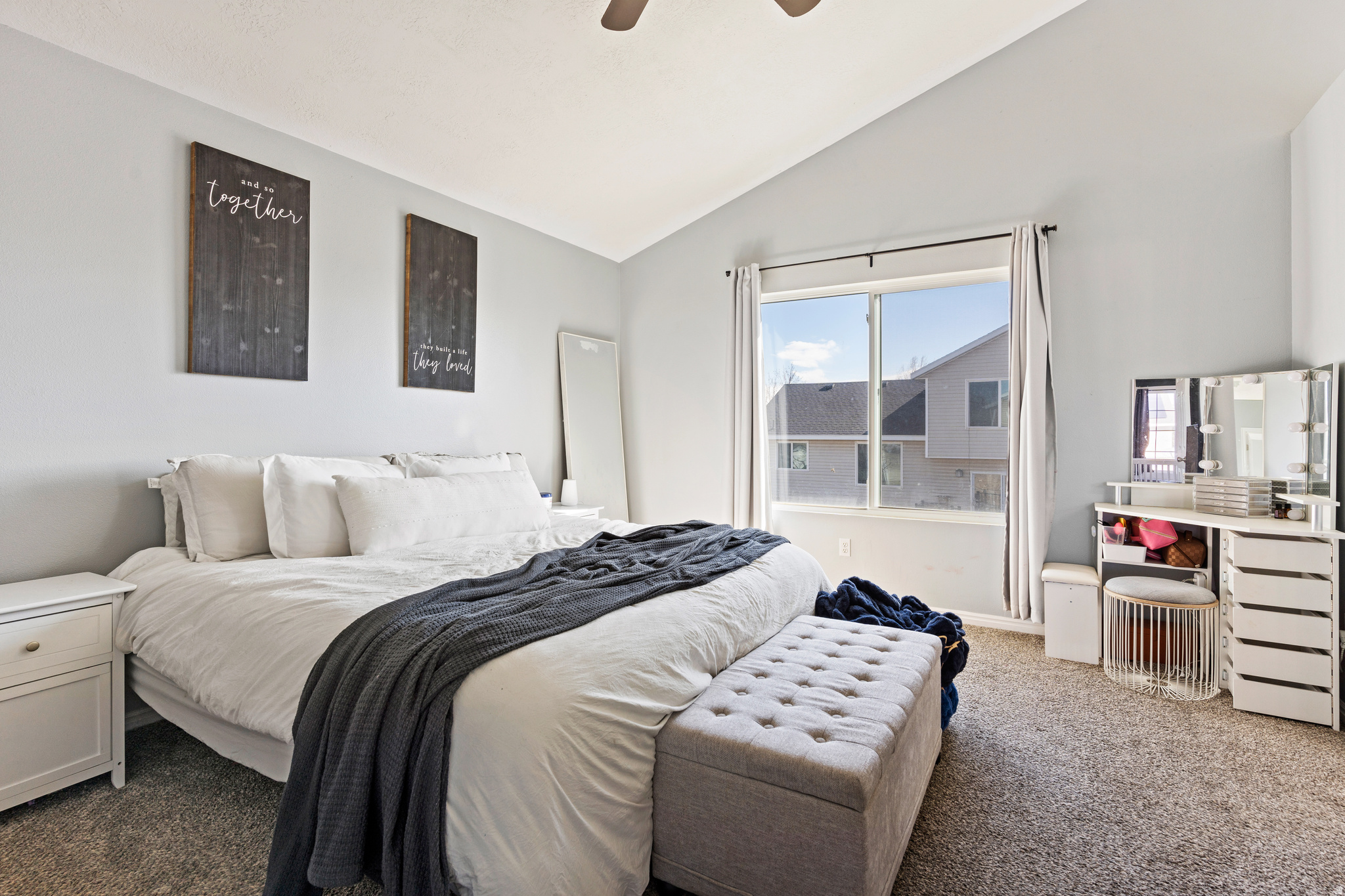 SNOWBERRY - Residential