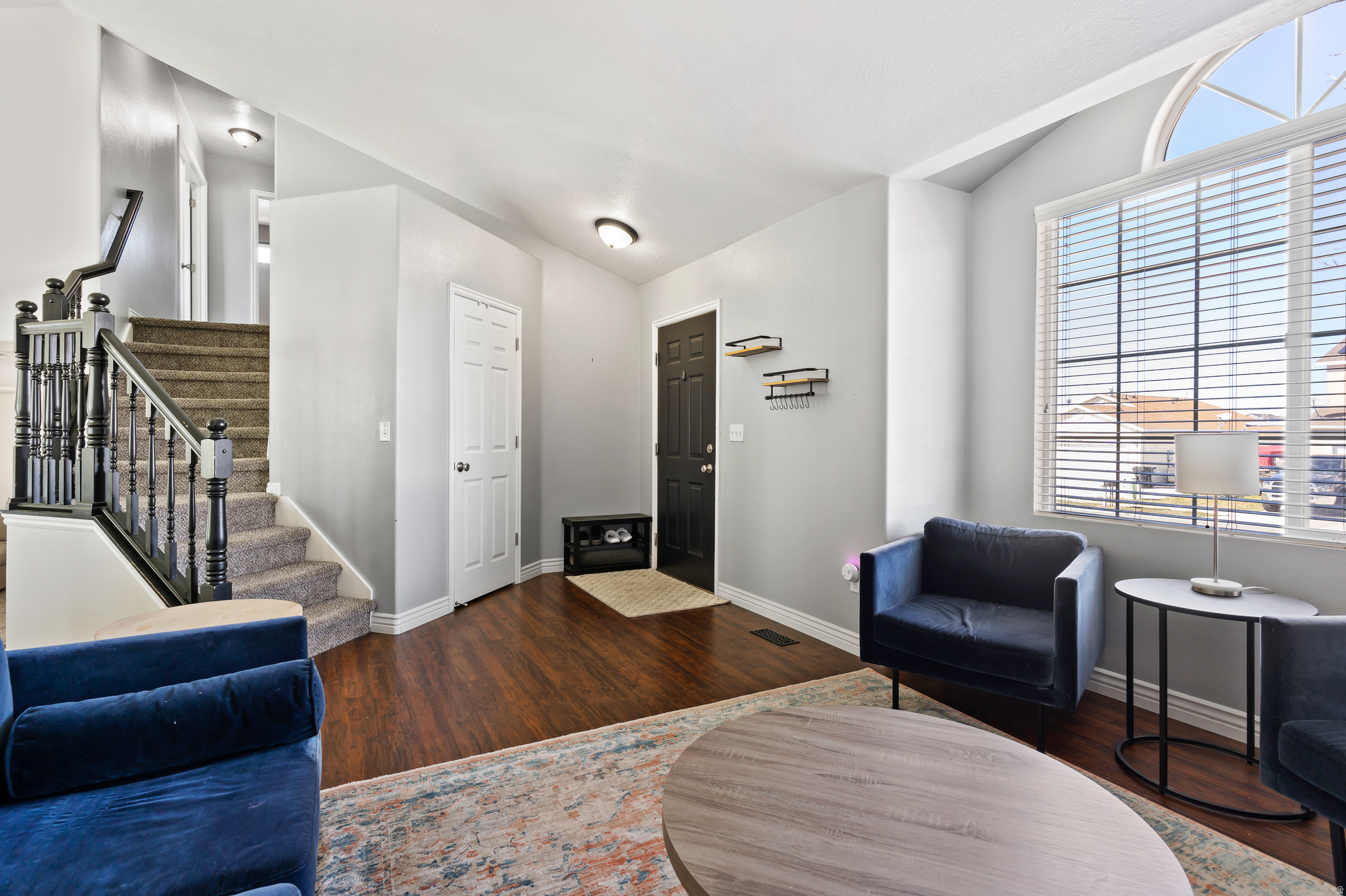 SNOWBERRY - Residential