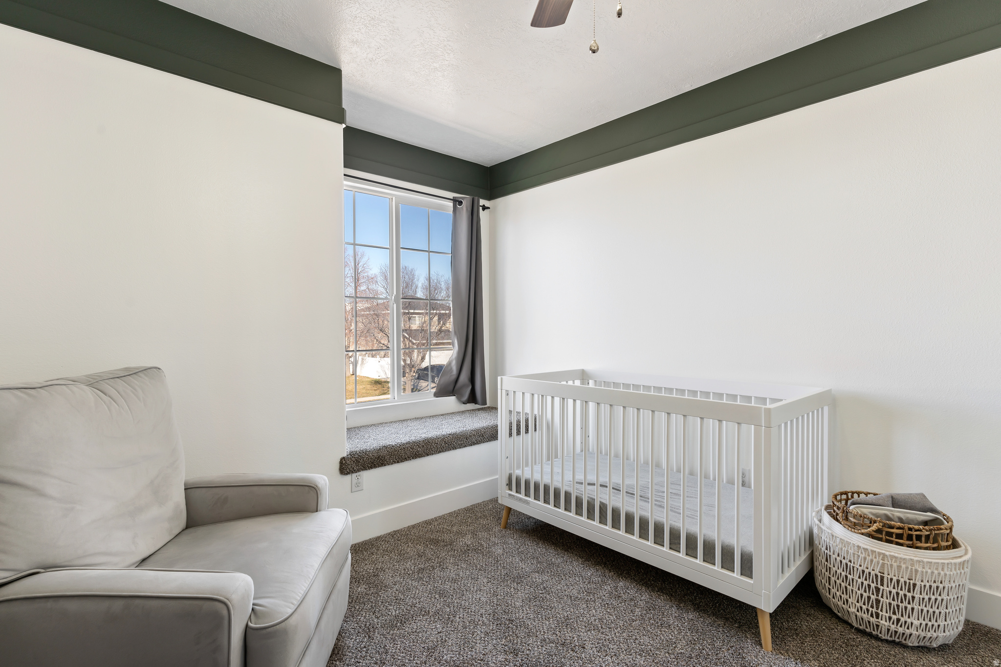 SNOWBERRY - Residential