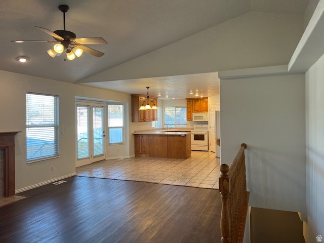 RIVER HILLS - Residential