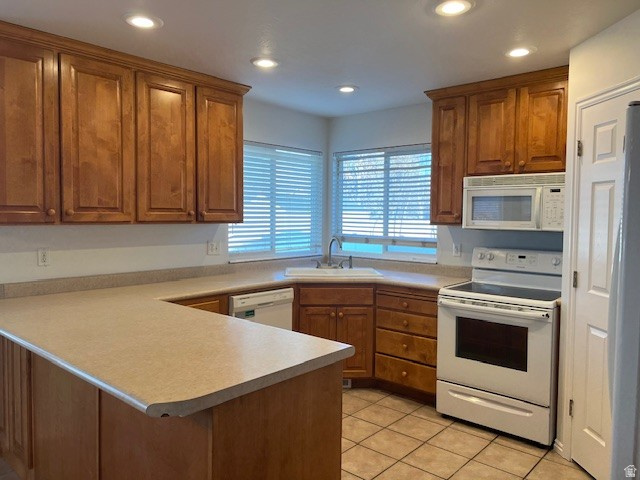 RIVER HILLS - Residential