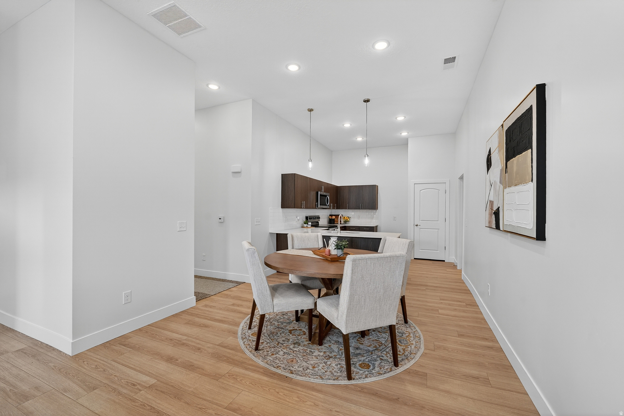 SARATOGA VIEW - Residential