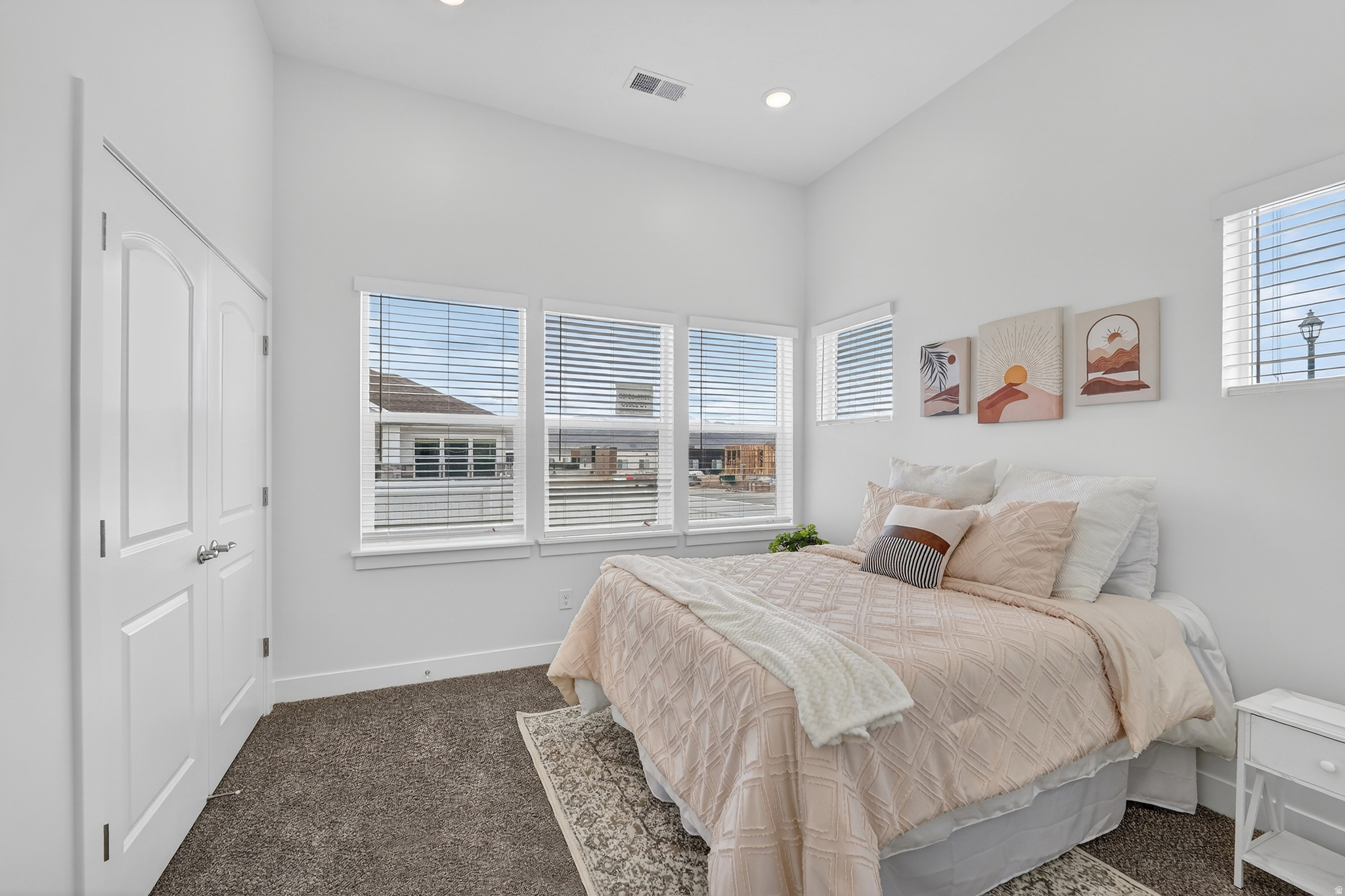 SARATOGA VIEW - Residential