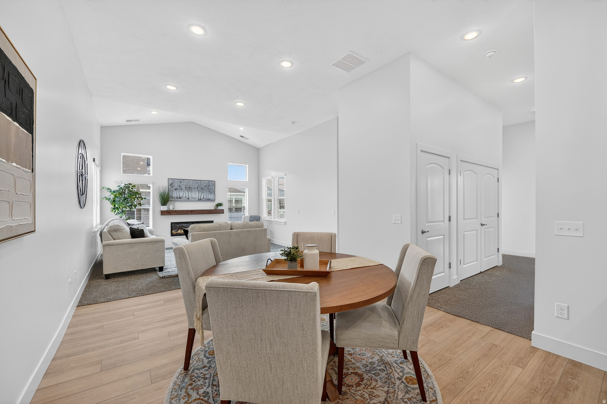 SARATOGA VIEW - Residential