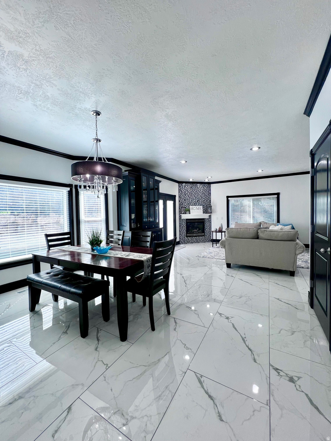BRIDLEWOOD SOUTH ESTATES SUB - Residential