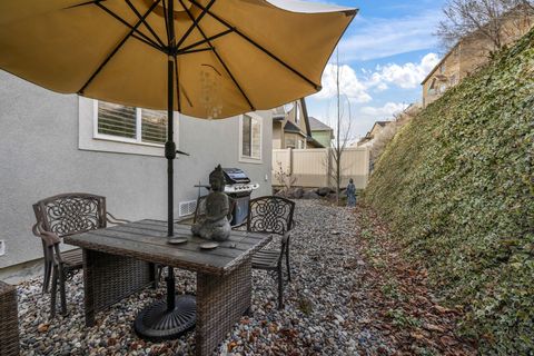 Tiny photo for 10358 N TAMARACK WAY E, Cedar Hills, UT 84062 (MLS # 2128966)