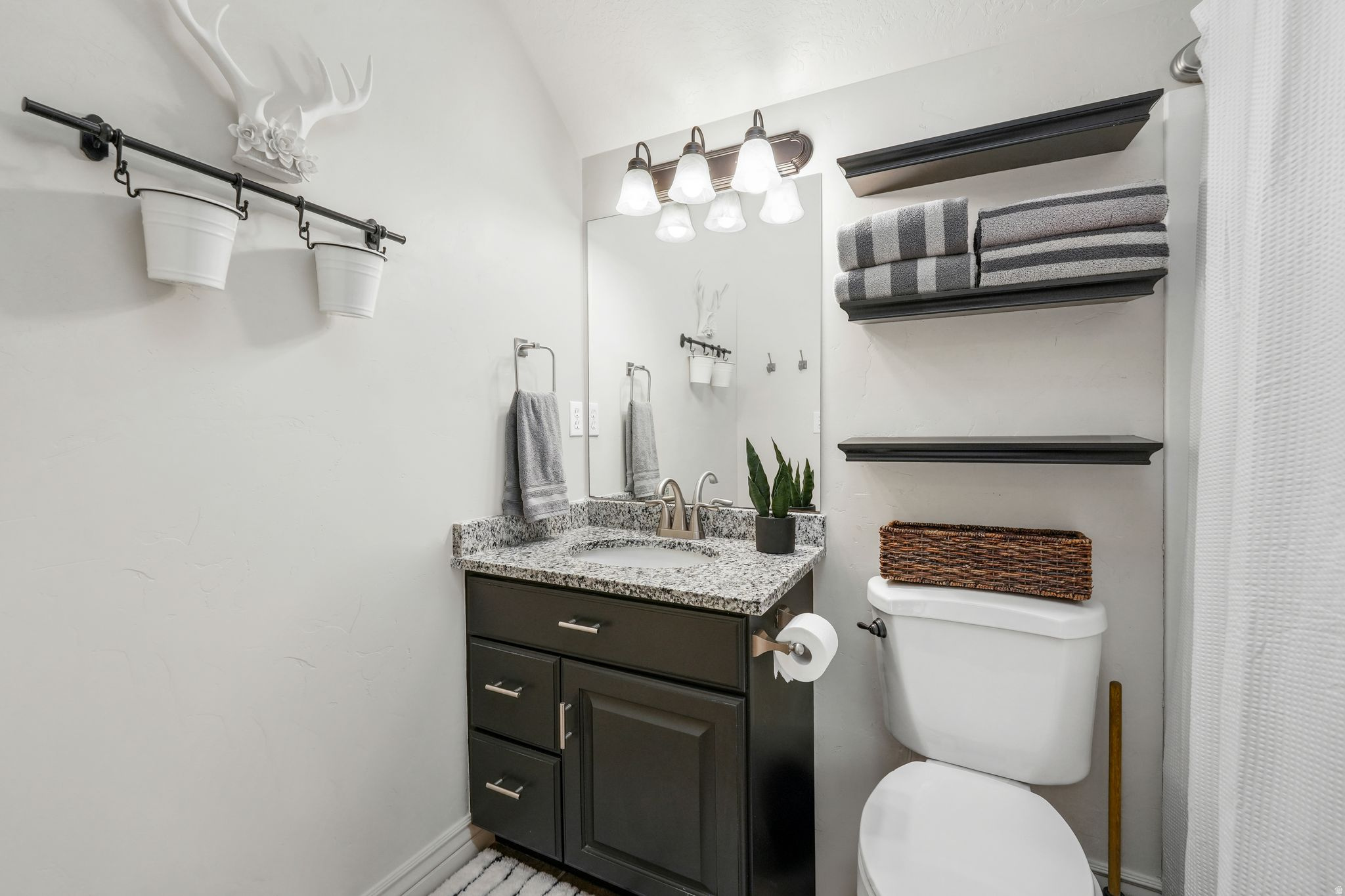 THE CEDARS AT CEDAR HILLS - Residential