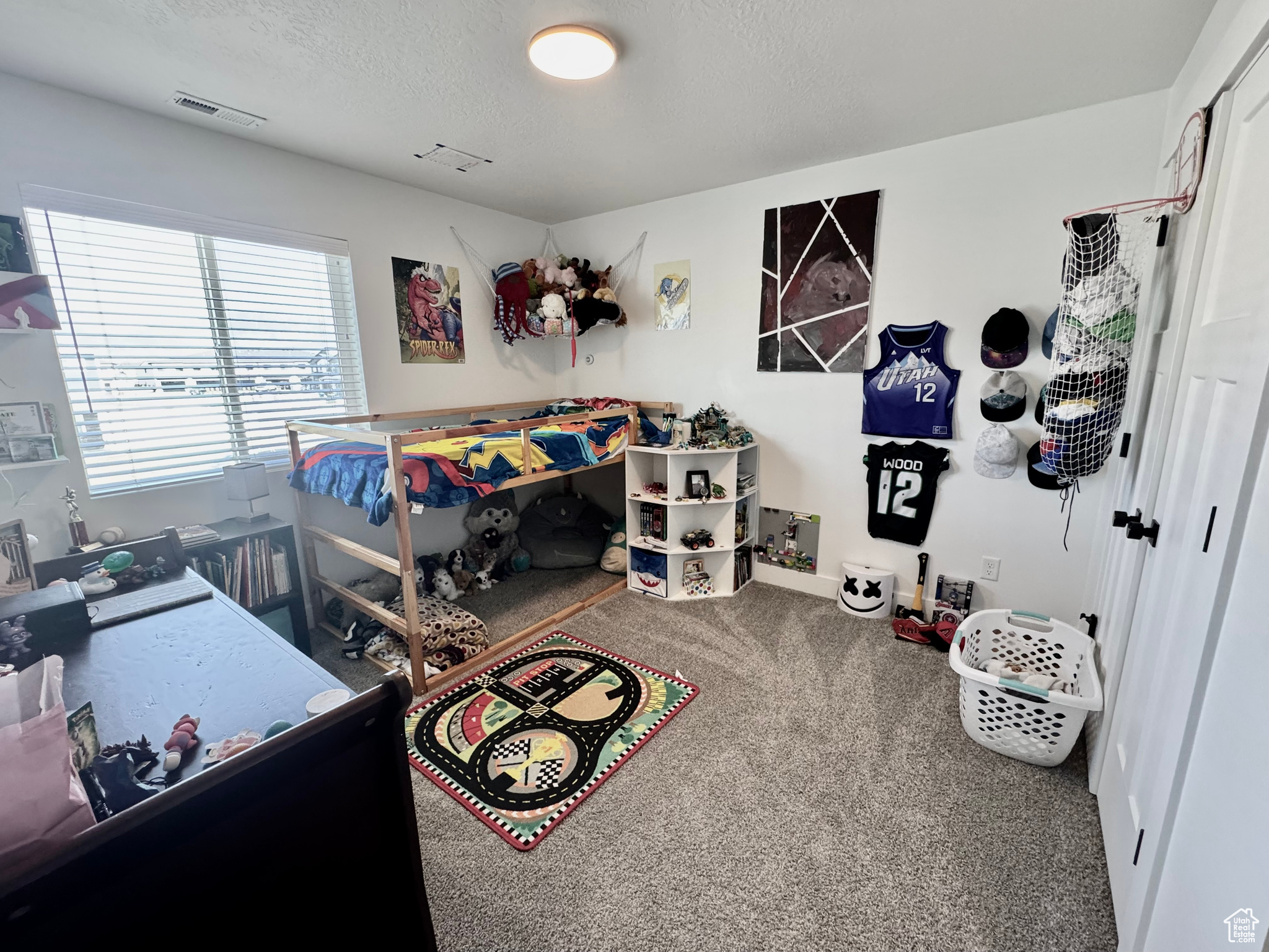 LAKESHORE LANDING - Residential