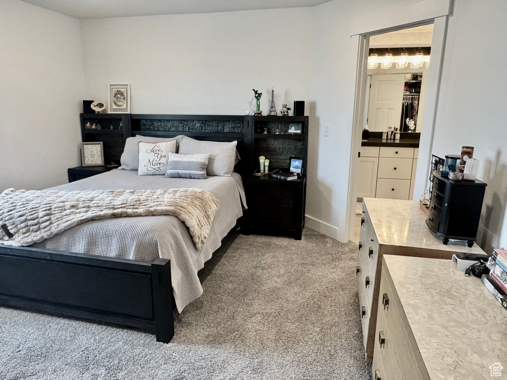 LAKESHORE LANDING - Residential