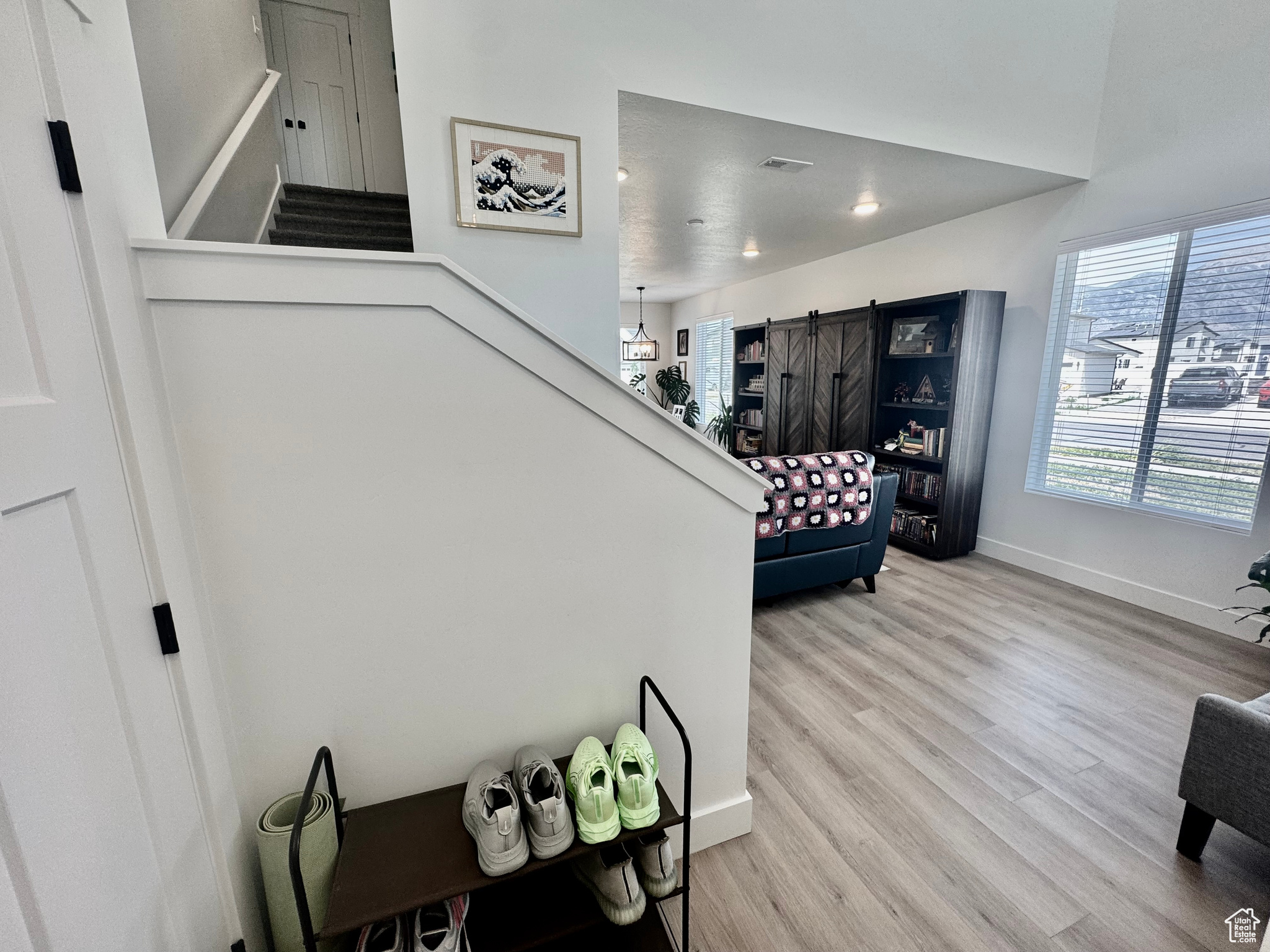 LAKESHORE LANDING - Residential