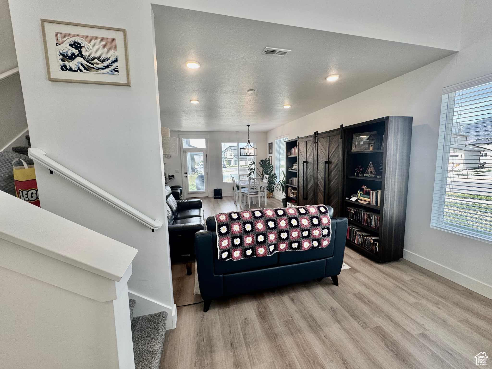 LAKESHORE LANDING - Residential