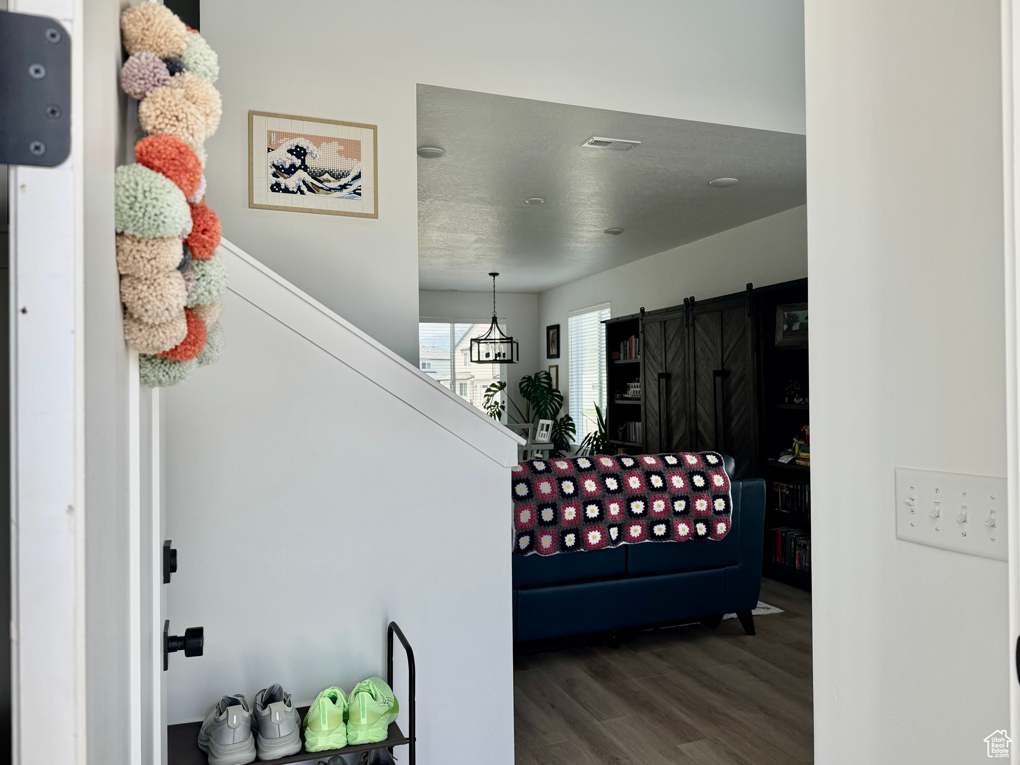 LAKESHORE LANDING - Residential