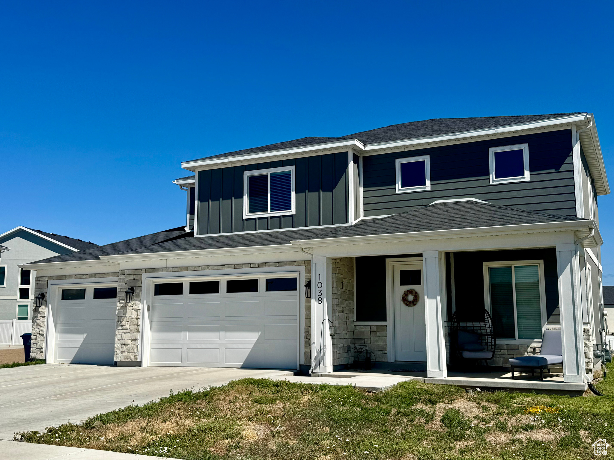 LAKESHORE LANDING - Residential