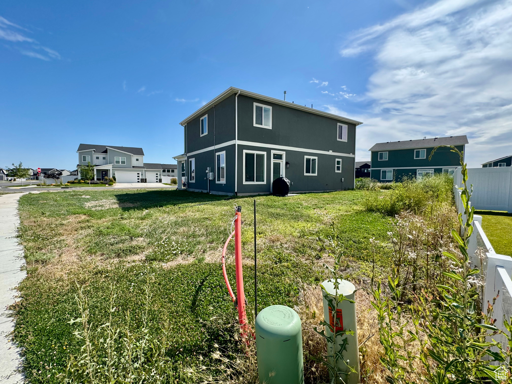 LAKESHORE LANDING - Residential