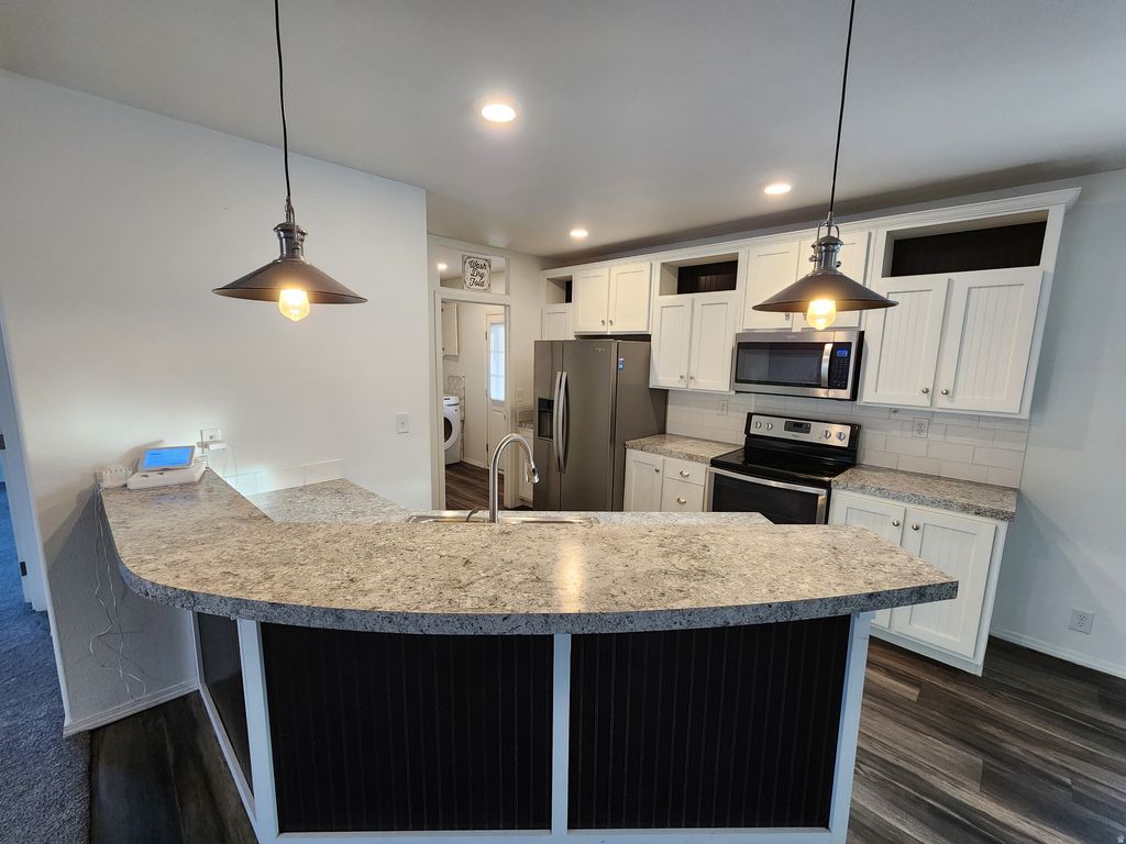 Photo of 1594 W 400 S #99, Salt Lake City, UT 84104 (MLS # 2126494)