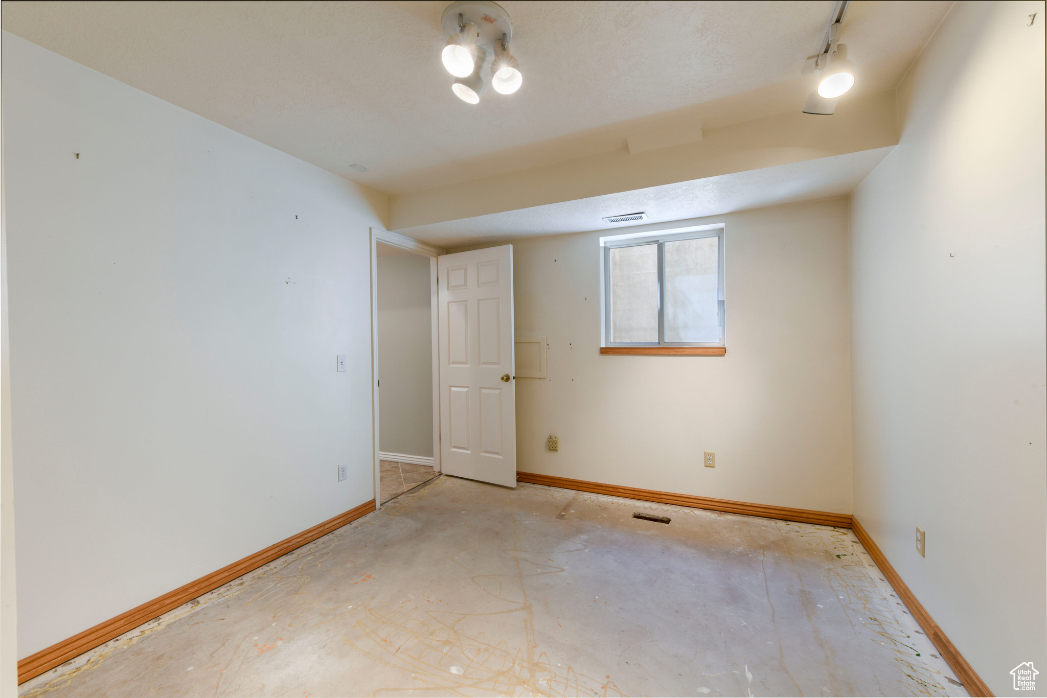 2930 E Craig Dr, Salt Lake City, Utah image 24