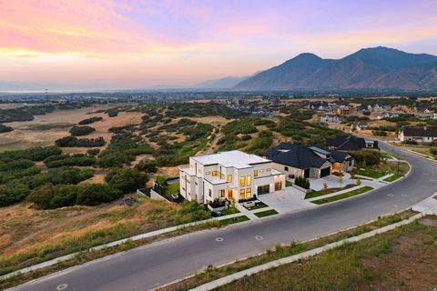 Tiny photo for 343 W BAY DR, Vineyard, UT 84059 (MLS # 2143724)