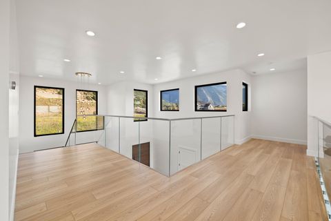 Tiny photo for 343 W BAY DR, Vineyard, UT 84059 (MLS # 2143724)