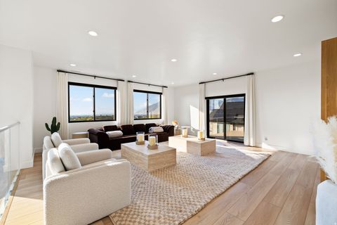 Tiny photo for 343 W BAY DR, Vineyard, UT 84059 (MLS # 2143724)