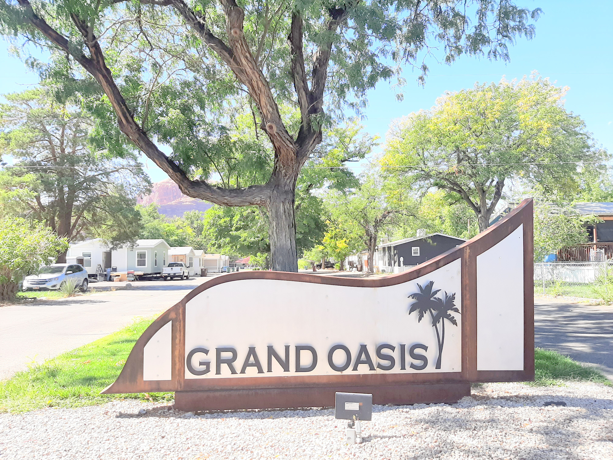 GRAND OASIS - Residential