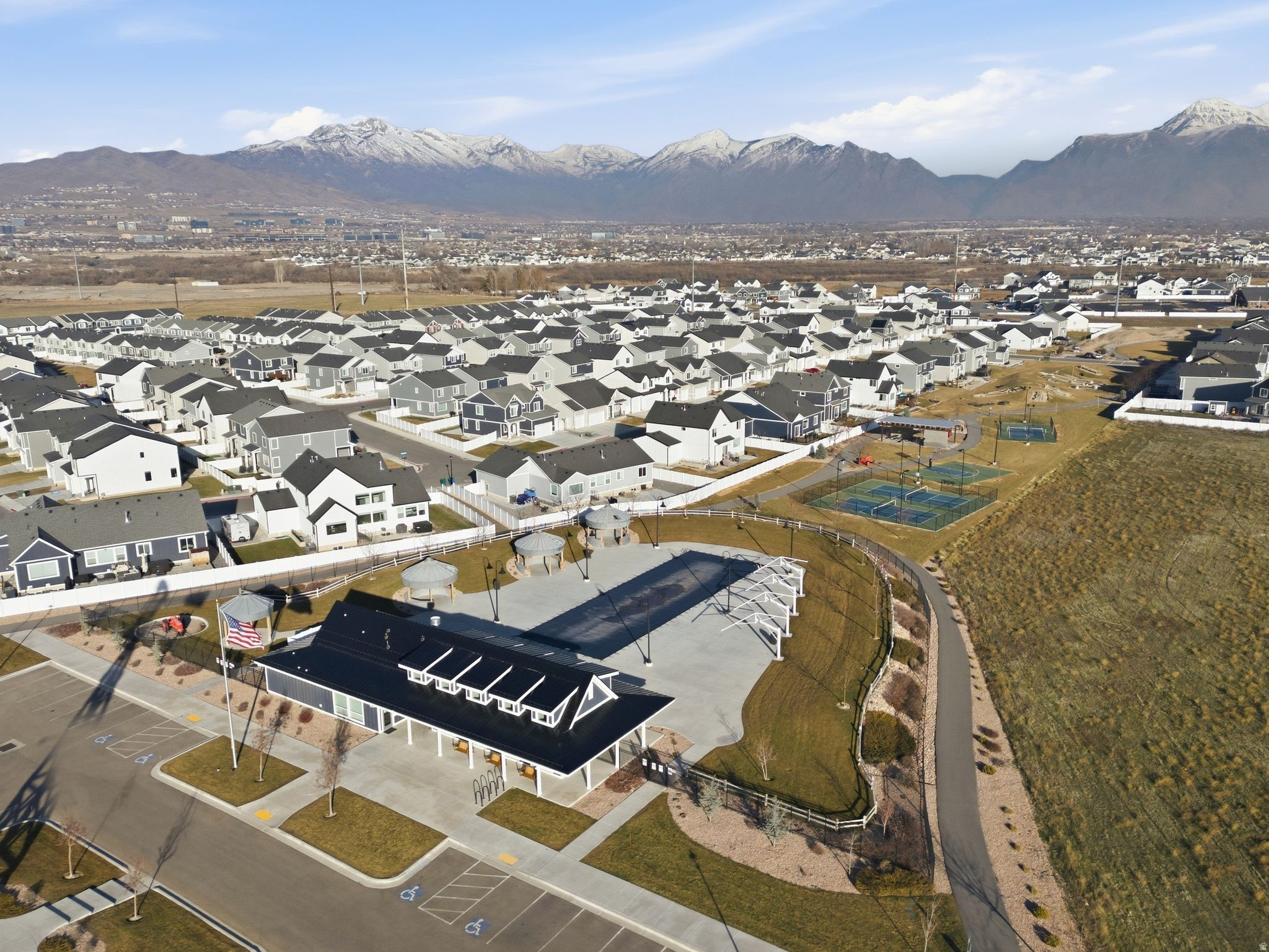 COLD SPRING RANCH - Residential