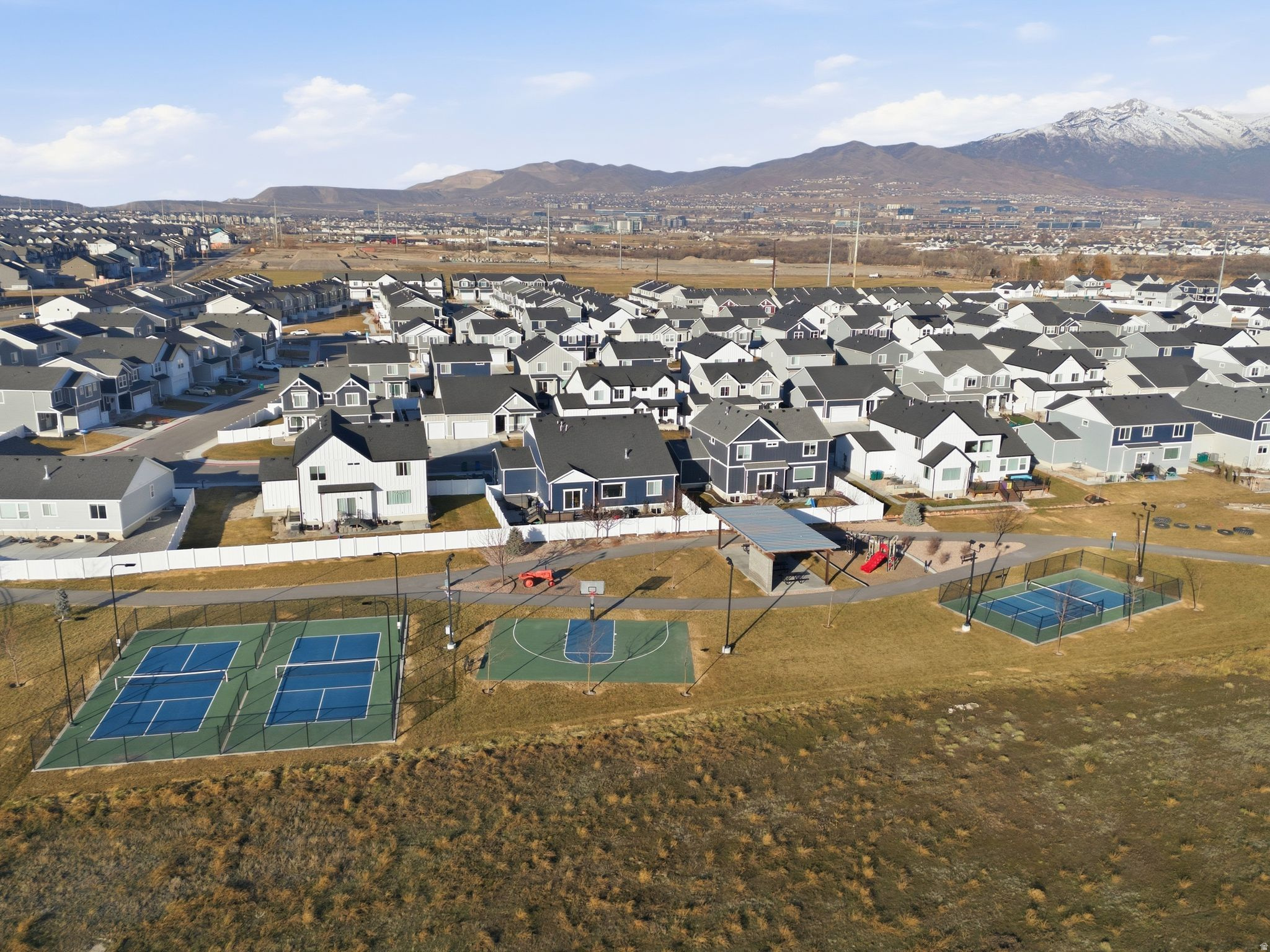 COLD SPRING RANCH - Residential