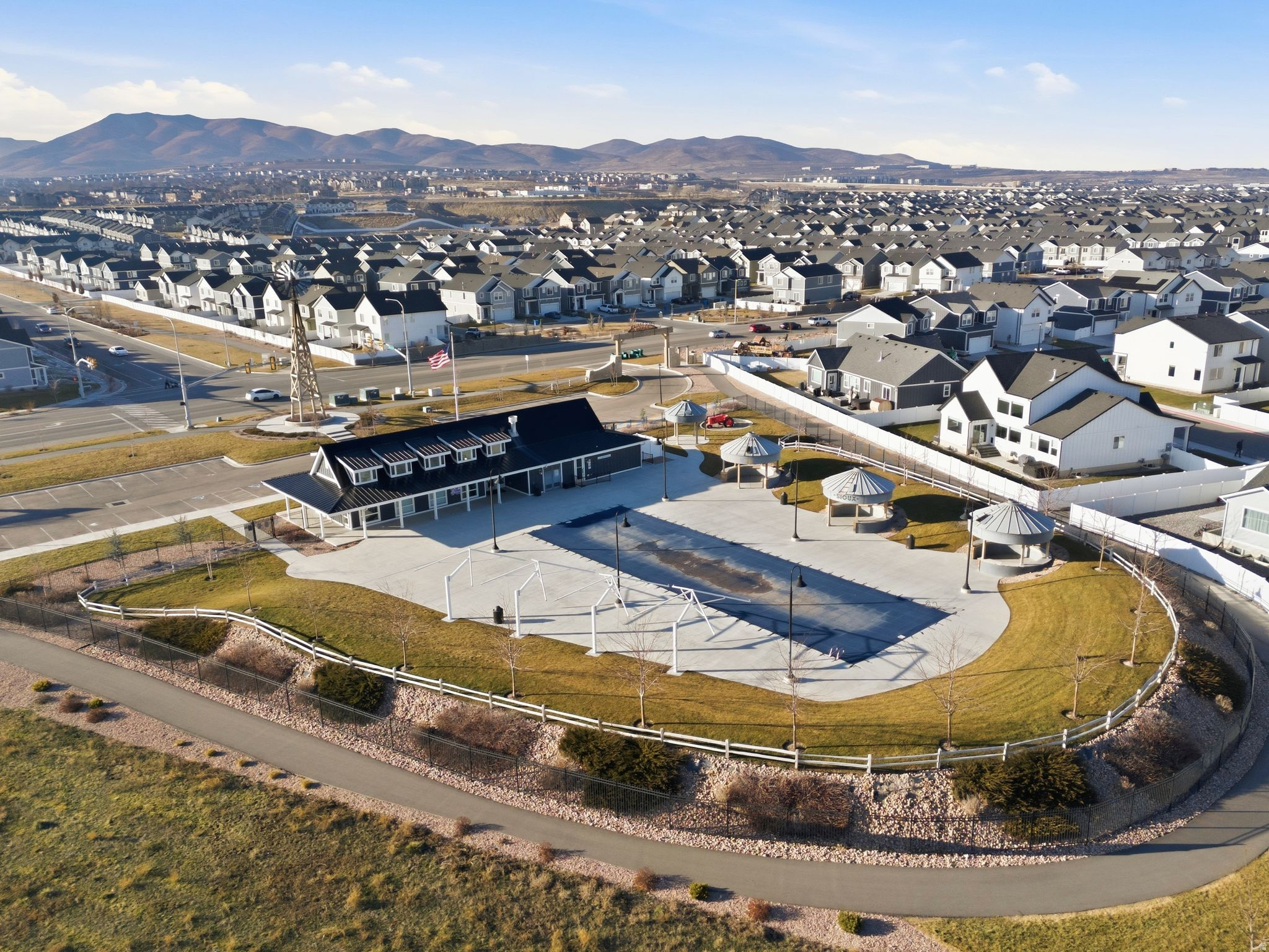 COLD SPRING RANCH - Residential