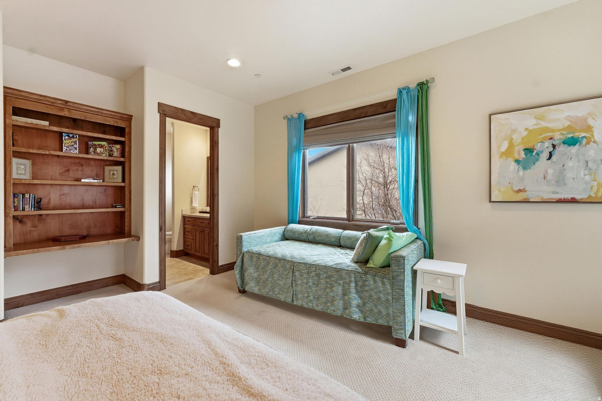 OAKS AT DEER VALLEY - Residential