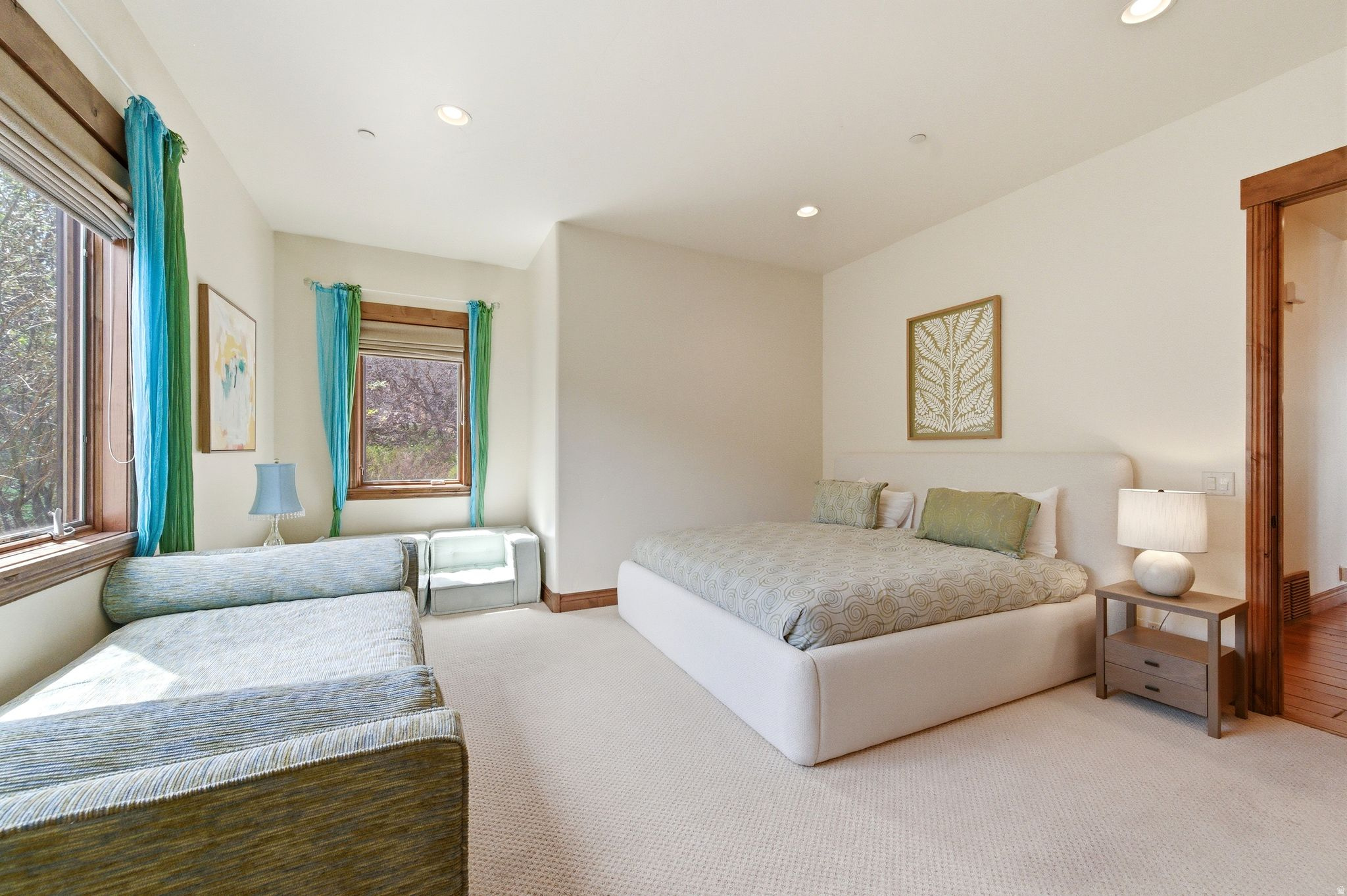 OAKS AT DEER VALLEY - Residential