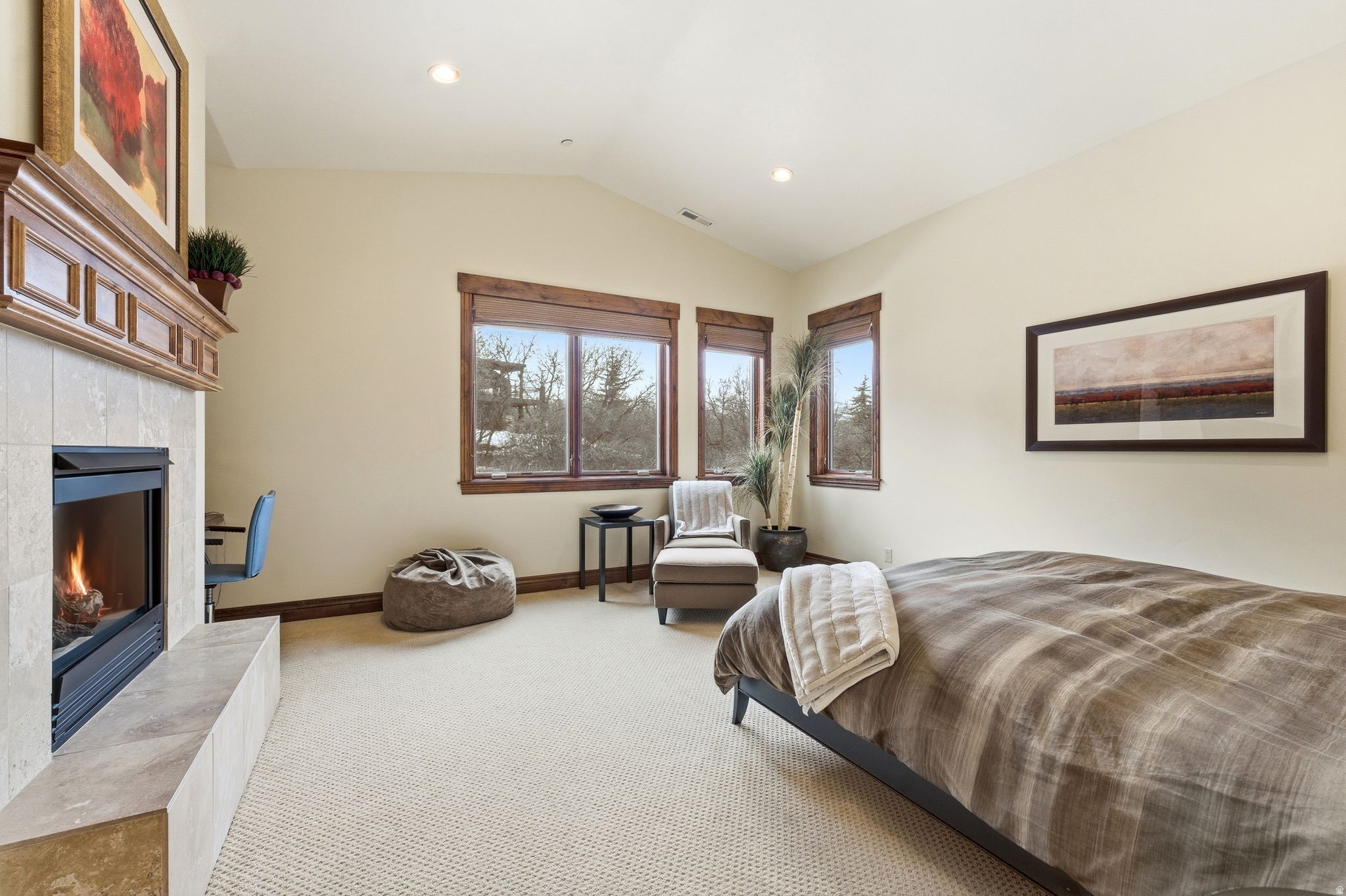 OAKS AT DEER VALLEY - Residential