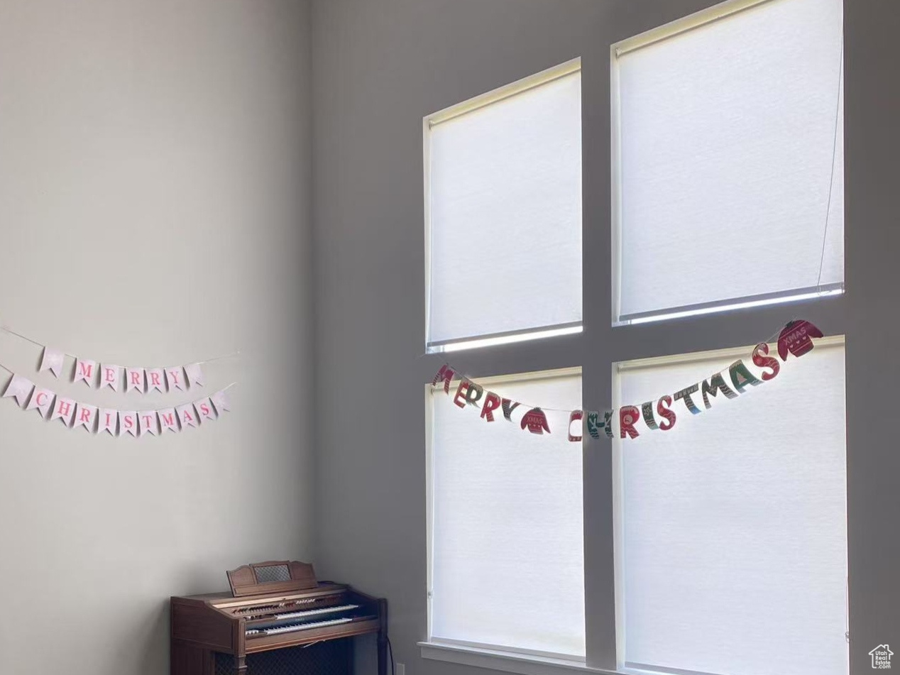 PONDS AT SLEEPY RIDGE - Residential