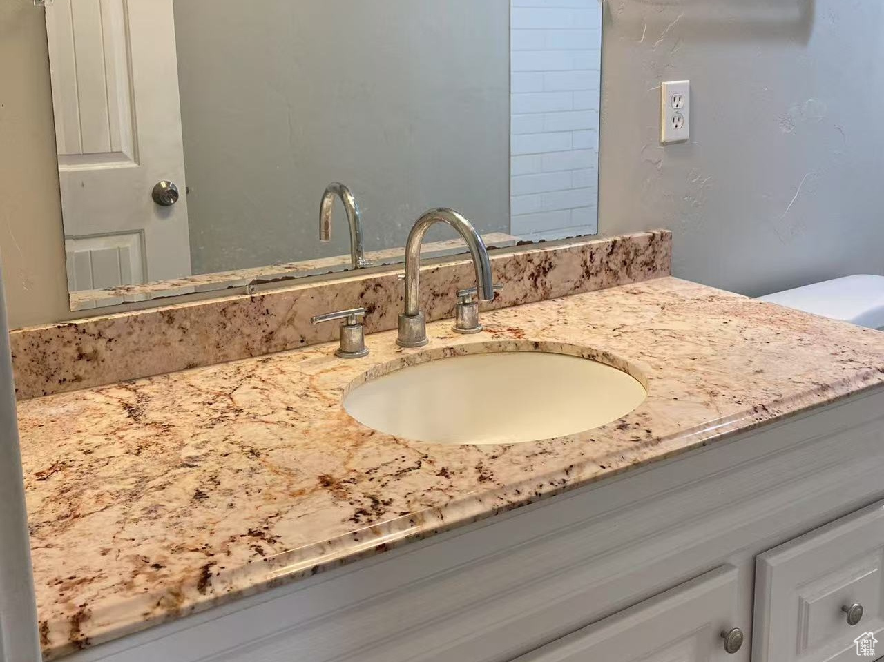 PONDS AT SLEEPY RIDGE - Residential