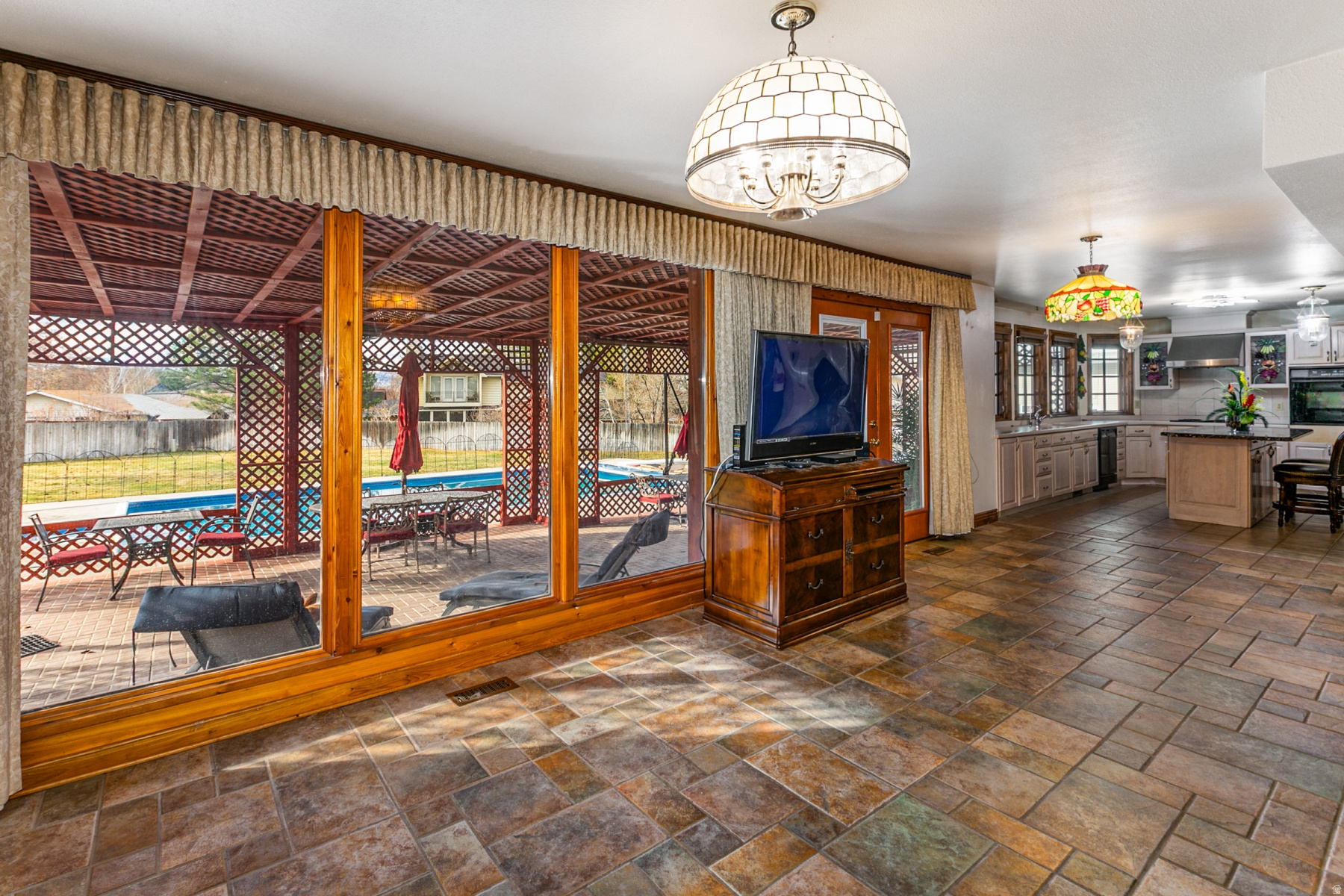 RAINTREE VILLAGE #2 - Residential