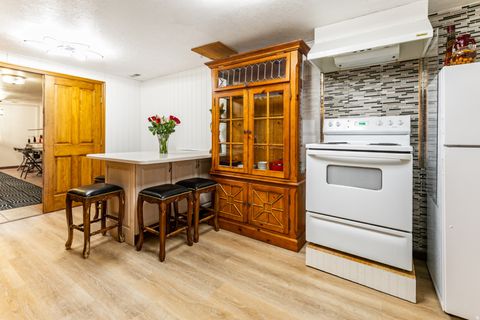 Tiny photo for 9650 S BUTTONWOOD DR, Sandy, UT 84092 (MLS # 2127315)