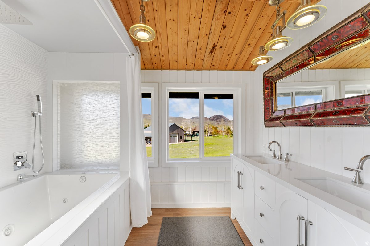 OAKLEY BENCH ESTATES II SUBDIVISION - Residential