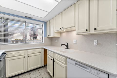 Tiny photo for 325 E 2550 N #22, North Ogden, UT 84414 (MLS # 2140466)