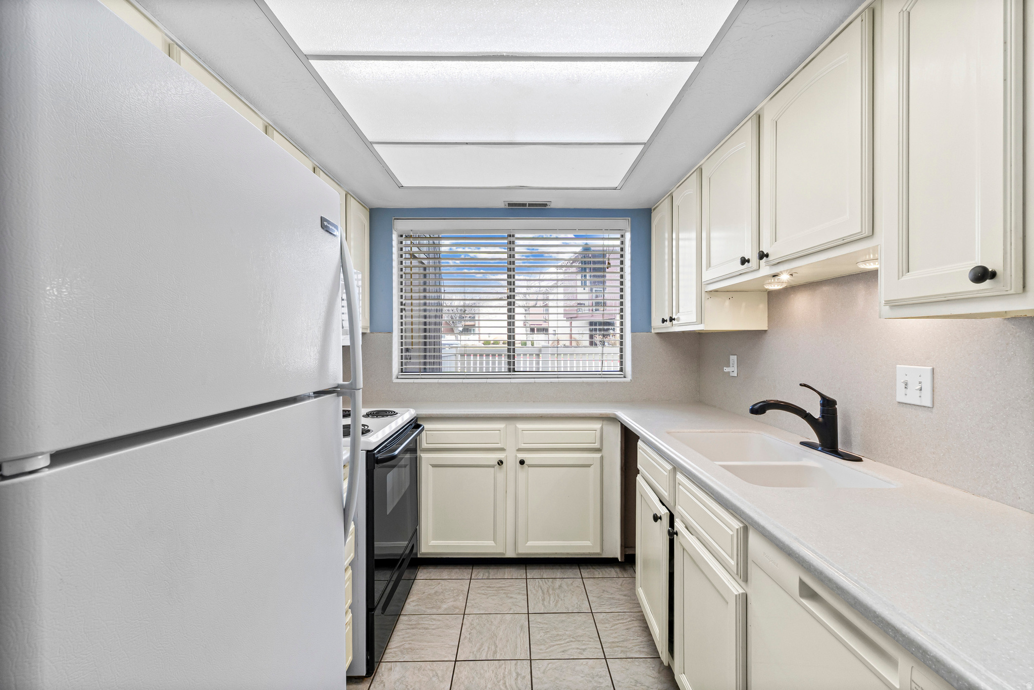 THREE FOUNTAINS - Residential