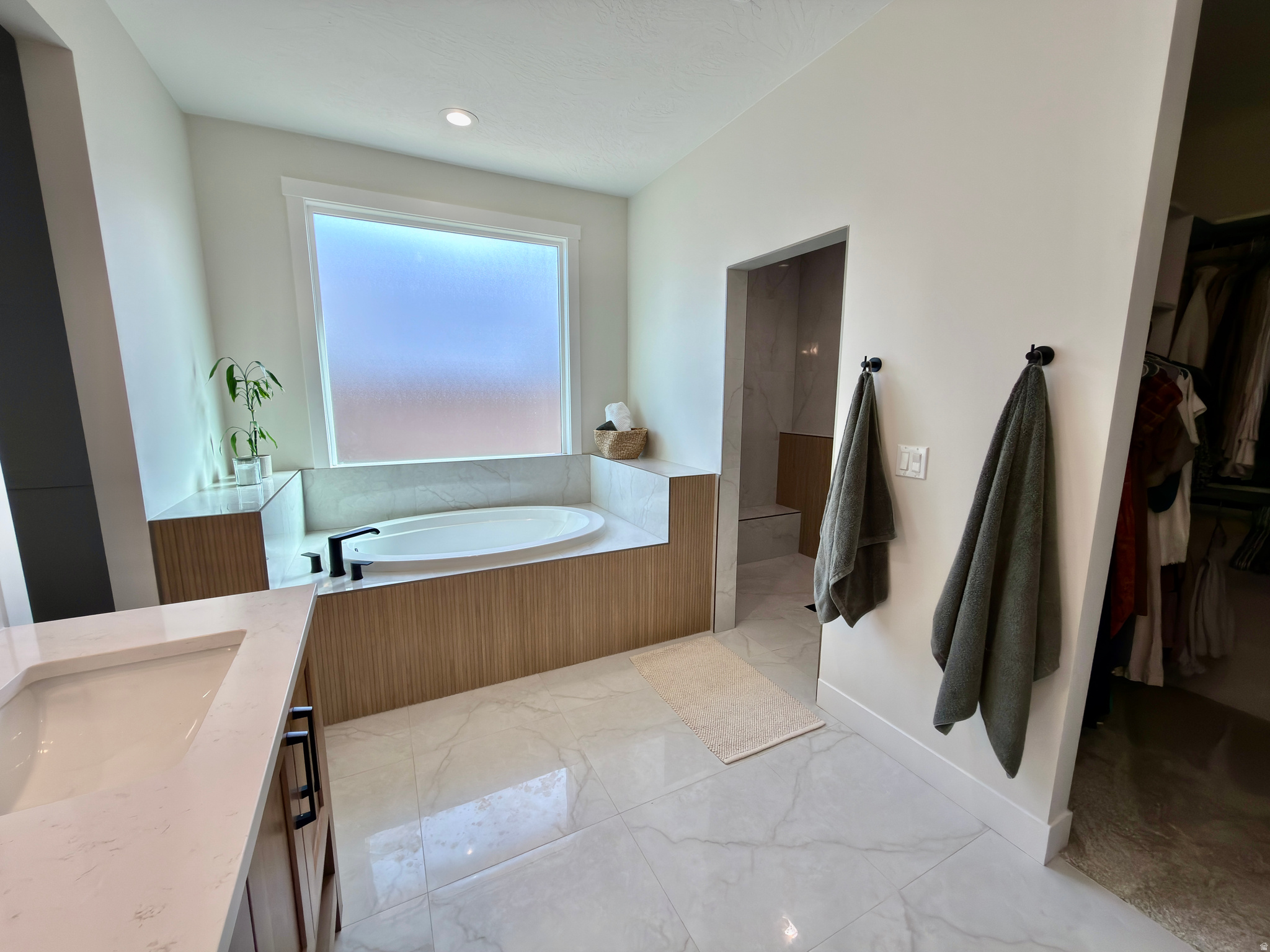 OAK HAVEN - Residential