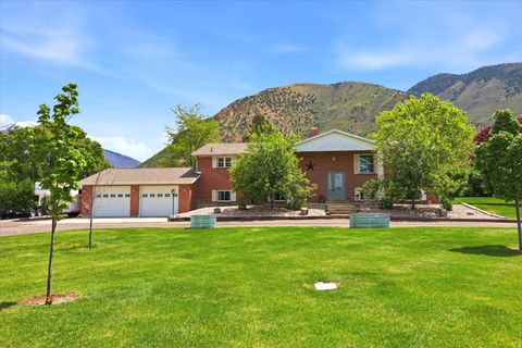 Photo of 8771 S 1150 E, Spanish Fork, UT 84660 (MLS # 2154524)