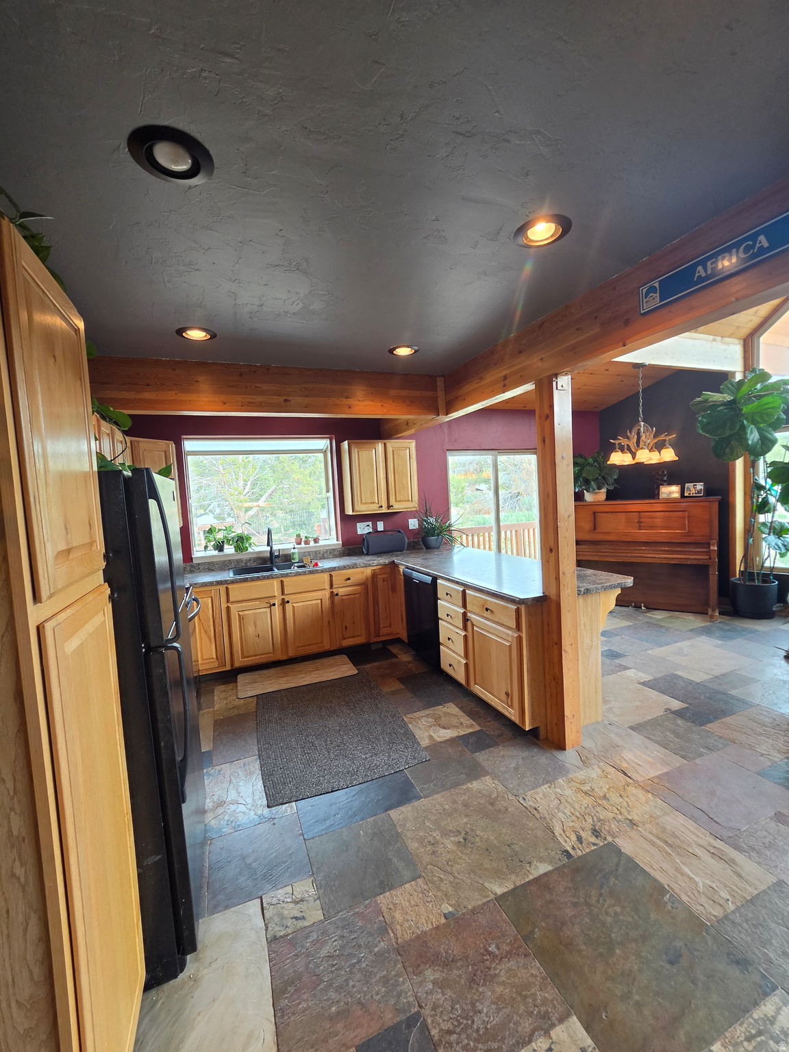 BANDANNA RANCH - Residential