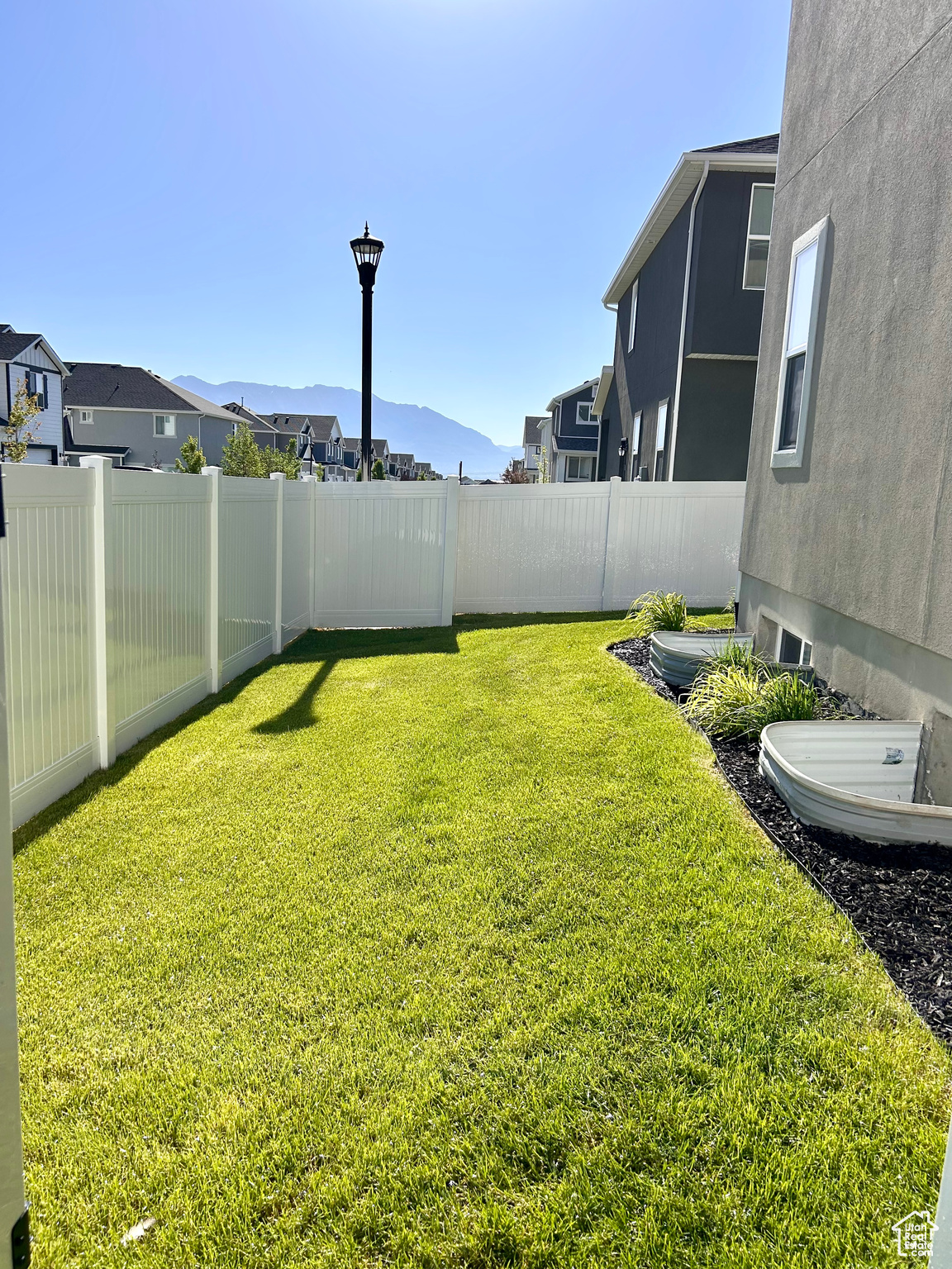 SILVERLAKE - Residential