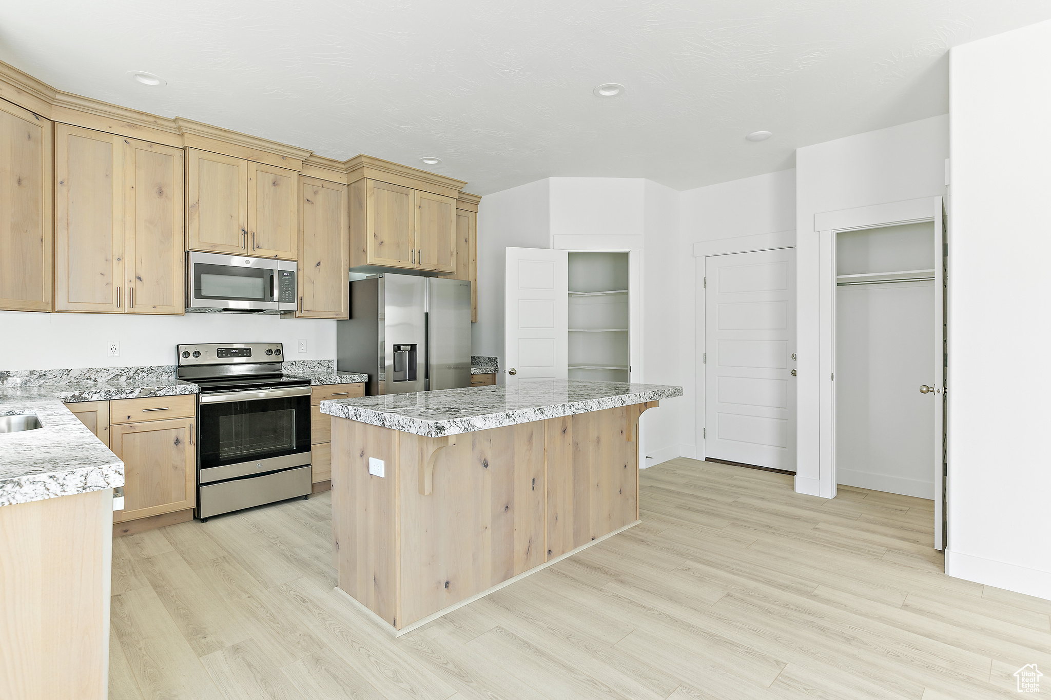 SILVERLAKE - Residential