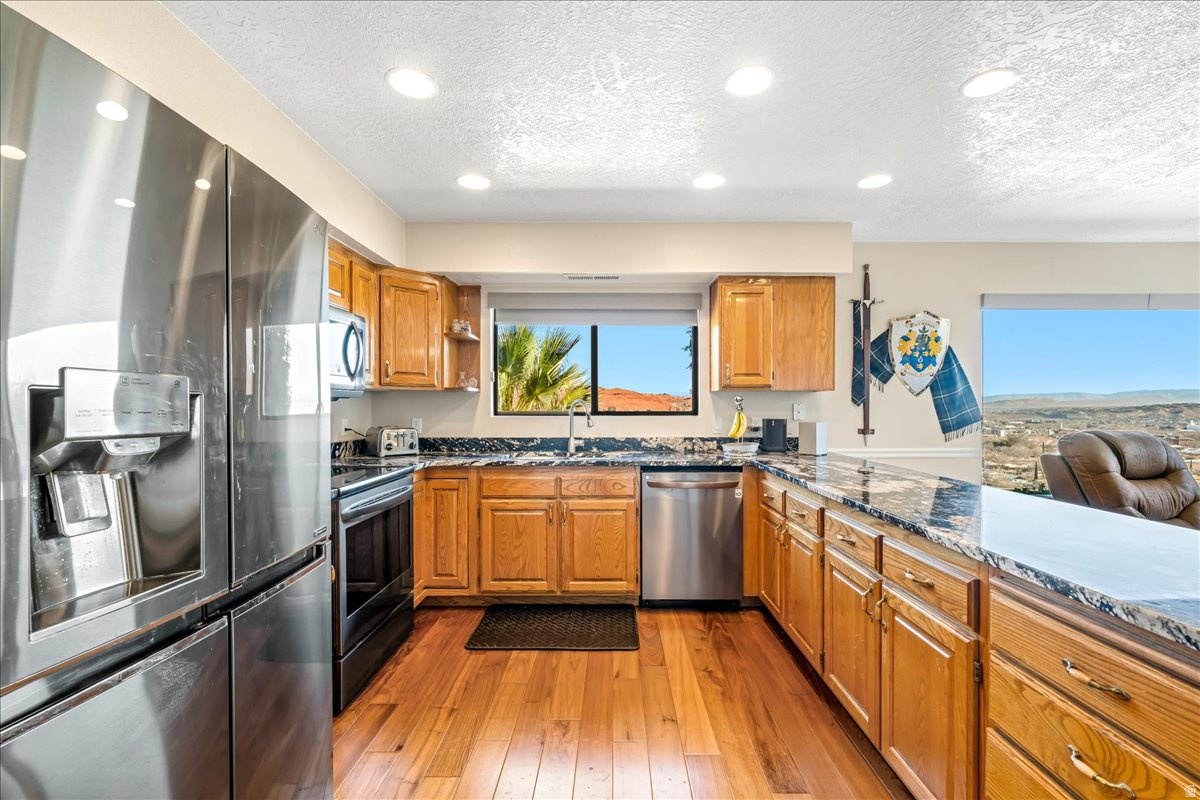 RIDGE AT ST GEORGE E - Residential