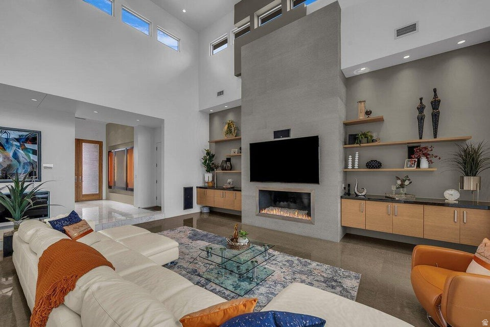 TWIN CREEKS AT STONEBRIDGE PH 2 - Residential