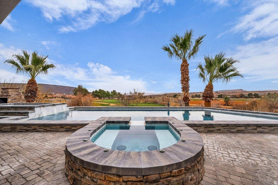 TWIN CREEKS AT STONEBRIDGE PH 2 - Residential