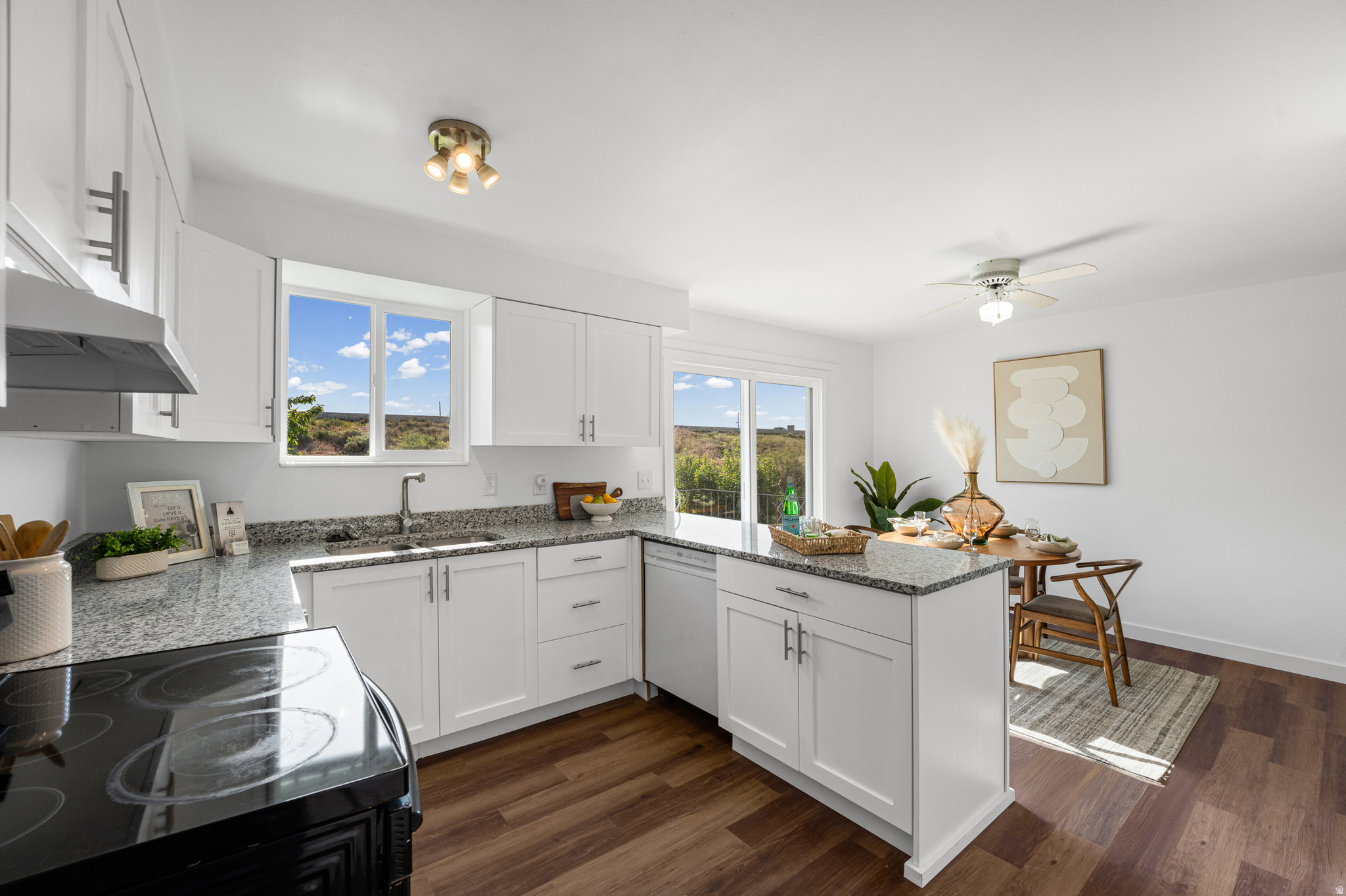MORTON MEADOWS - Residential